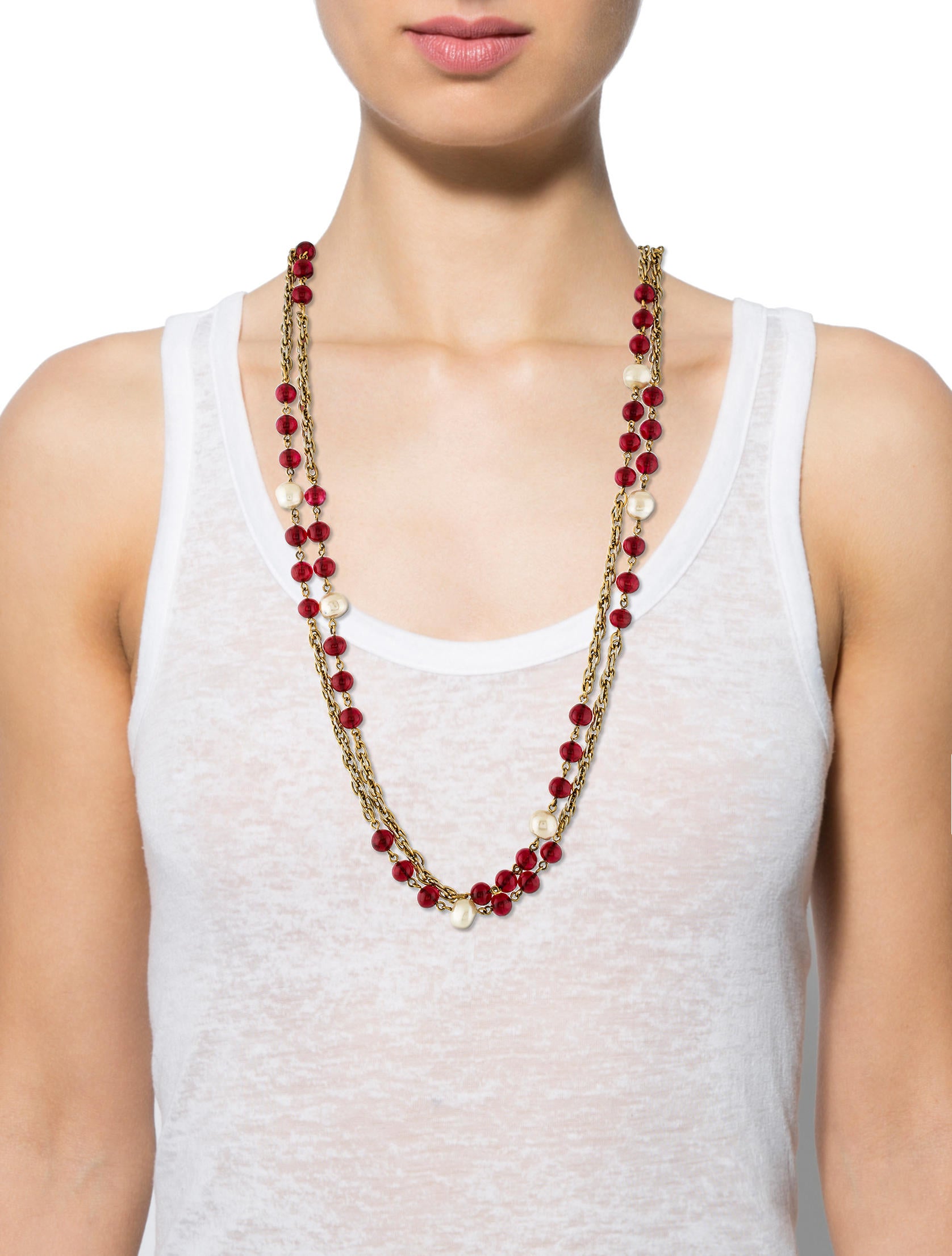 Chanel Long Vintage Faux Pearl Necklace Gold, GoldTone Metal Chain