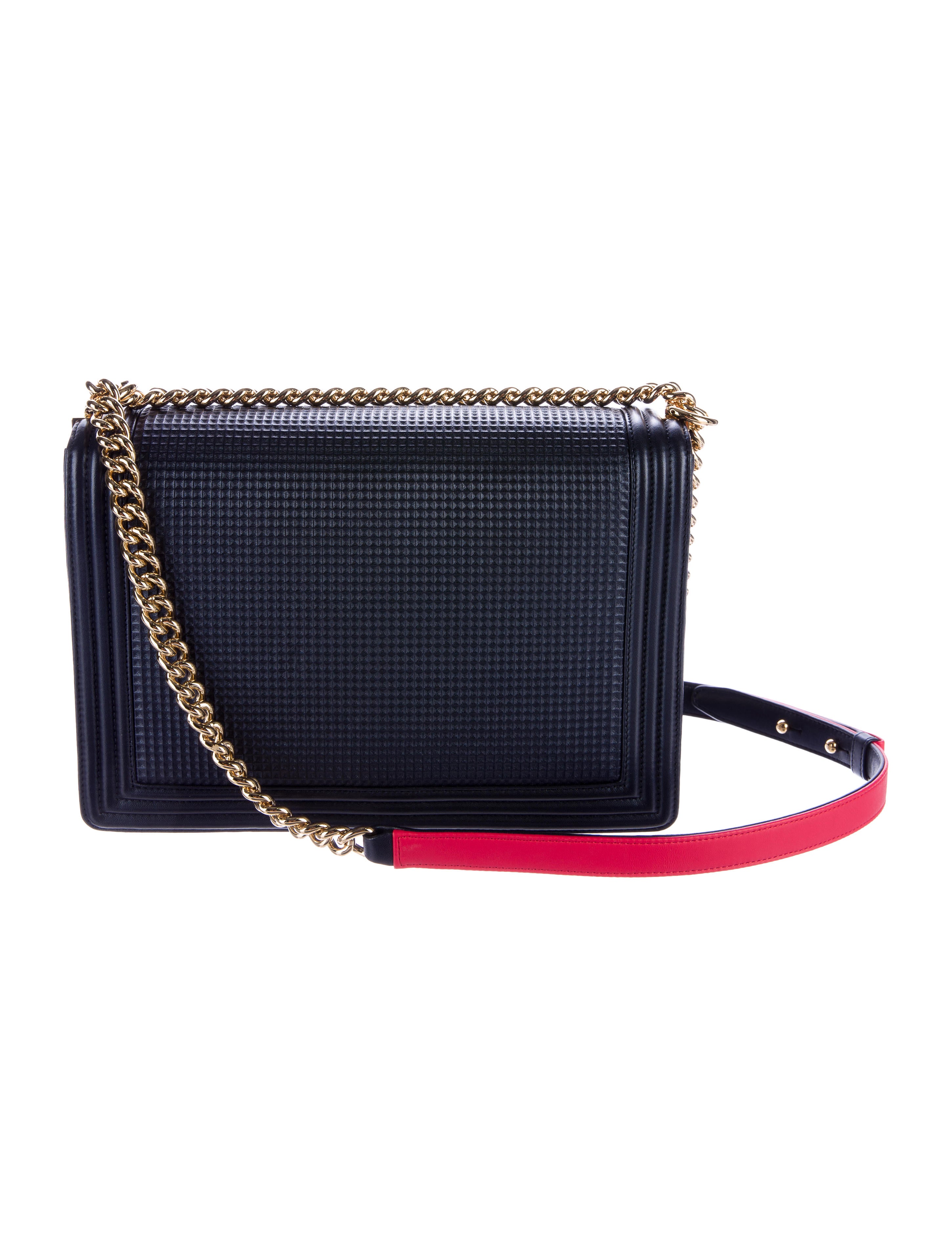 Hiltons Cube Chanel Purse chanel large cube boy bag handbags cha177636 the Hiltons Cube Chanel Purse chanel large cube boy bag handbags cha177636 the