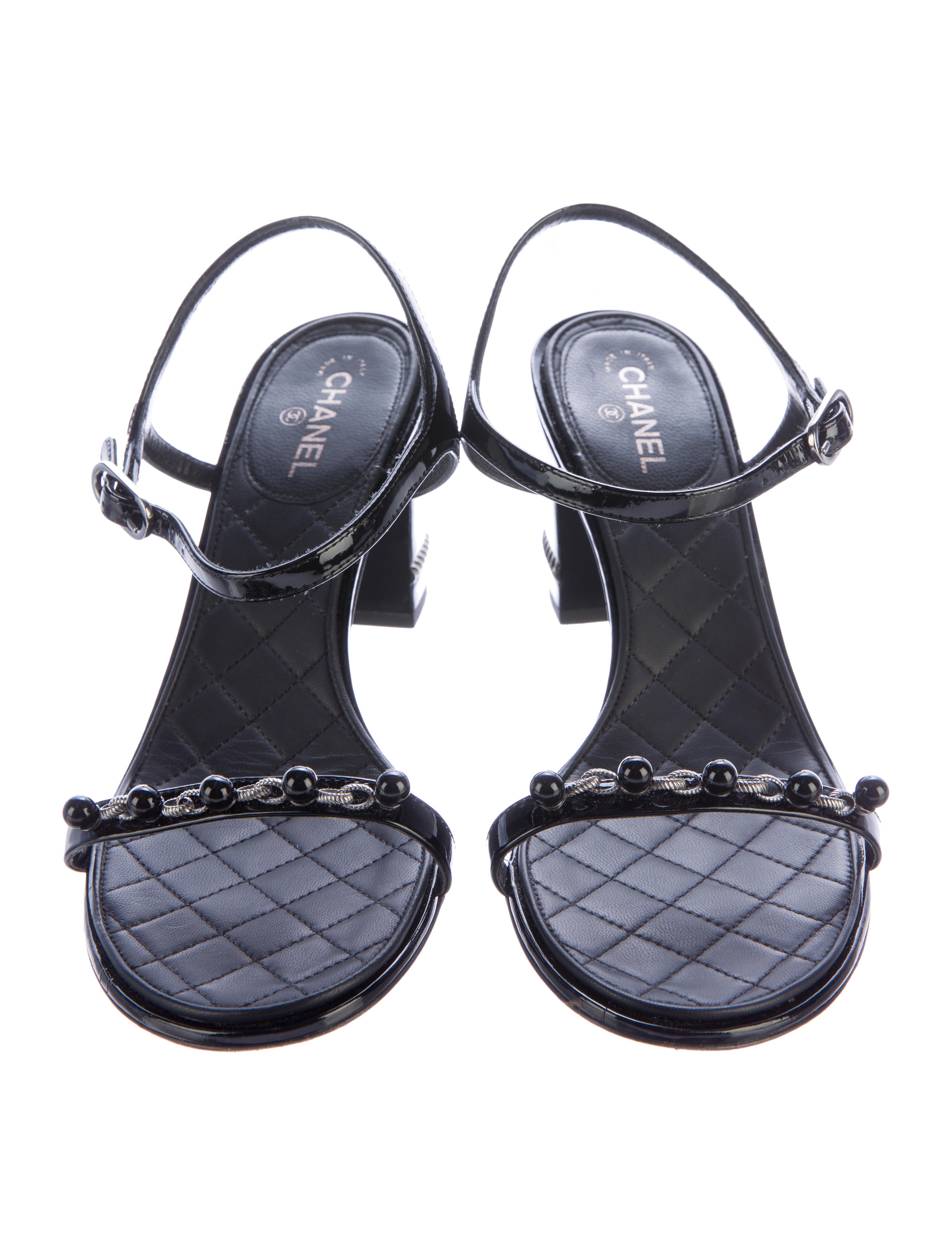 chanel pearl sandals 2020