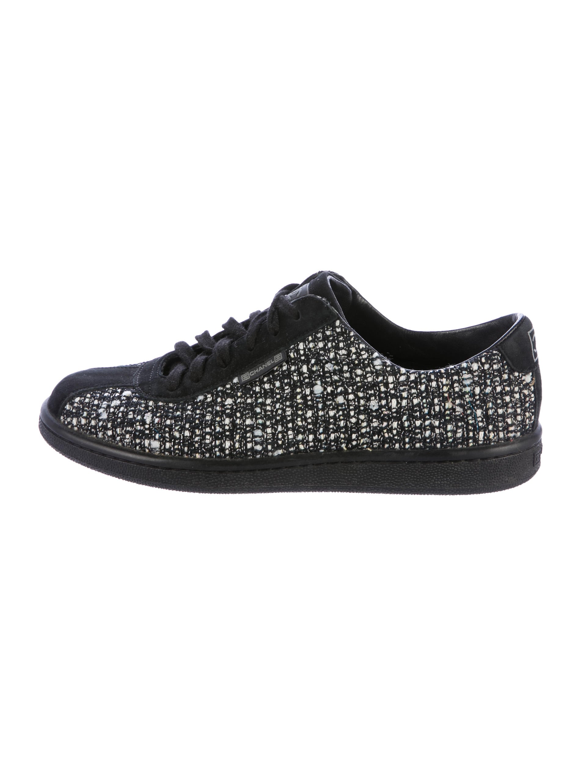 chanel sneakers tweed chanel tweed lace up sneakers shoes cha208447 the chanel sneakers tweed chanel tweed lace up sneakers shoes cha208447 the
