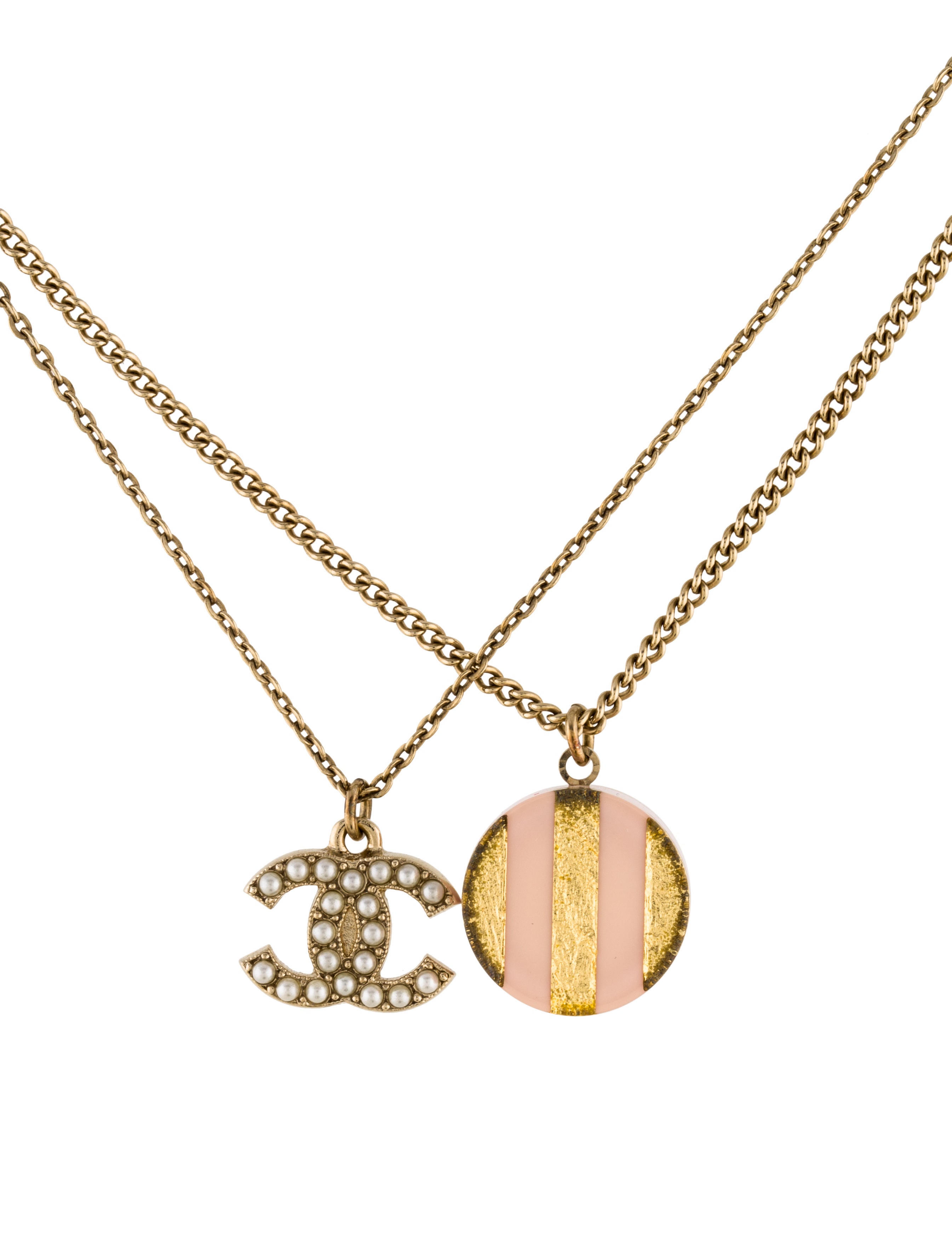 Chanel Faux Pearl CC Pendant Necklace Necklaces CHA214866 The RealReal