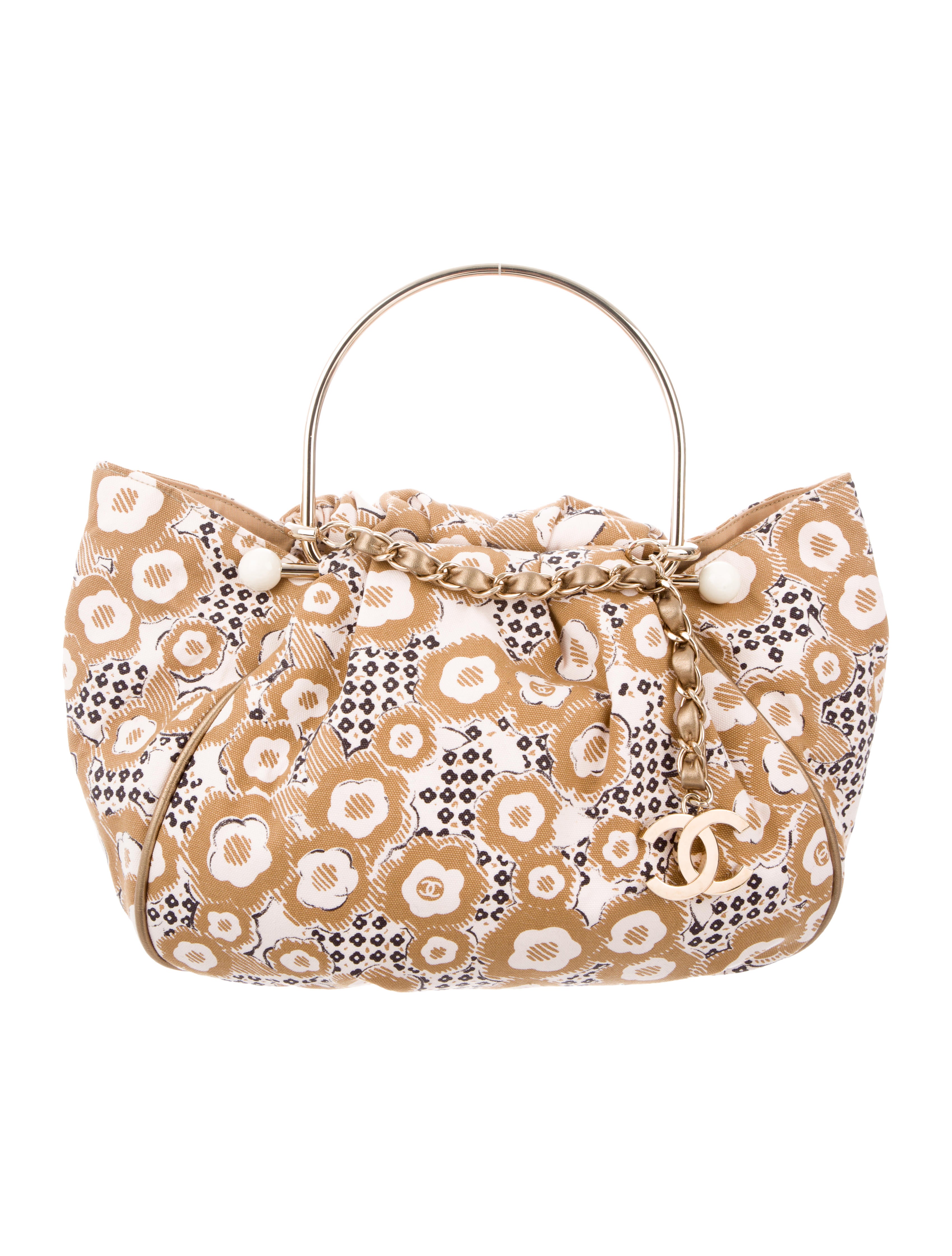 chanel printed knitting bag