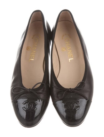 Chanel CC Cap-Toe Flats