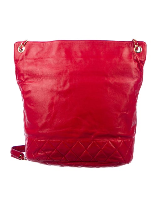Chanel Vintage Shoulder Bucket Bag Red