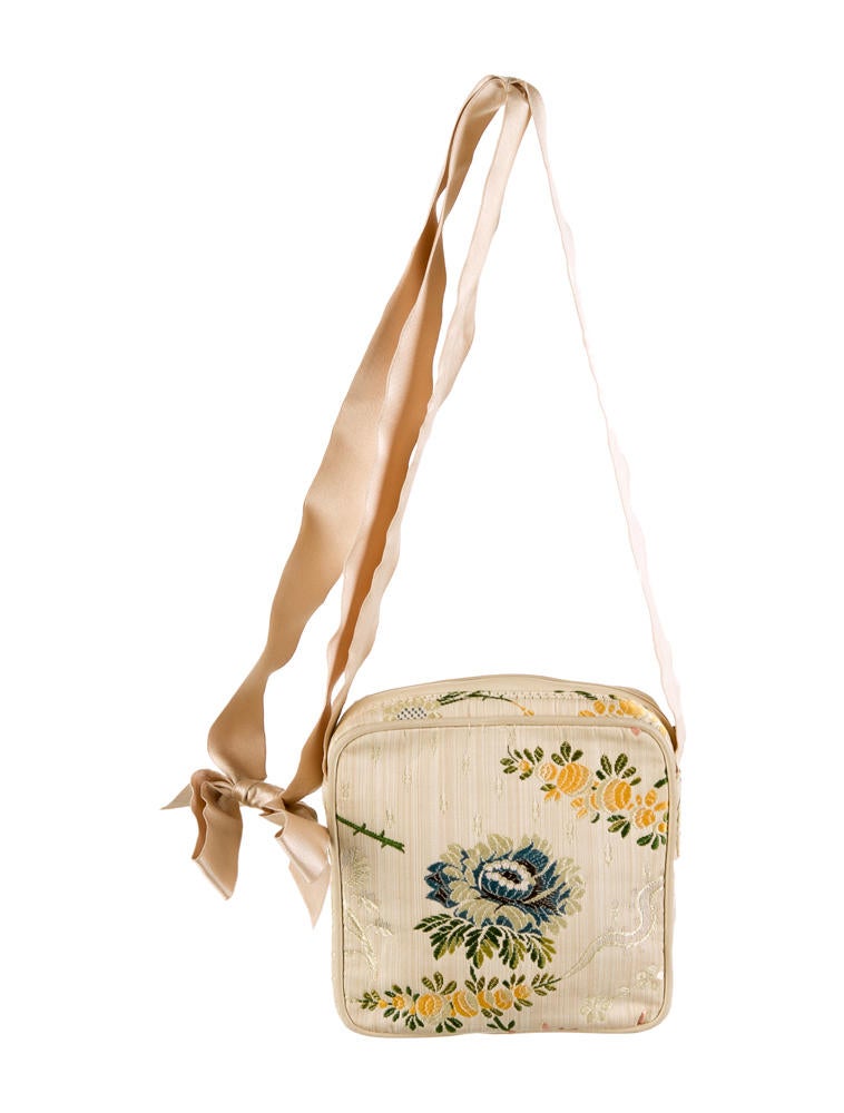 Chanel Crossbody Bag Handbags CHA34561 The RealReal