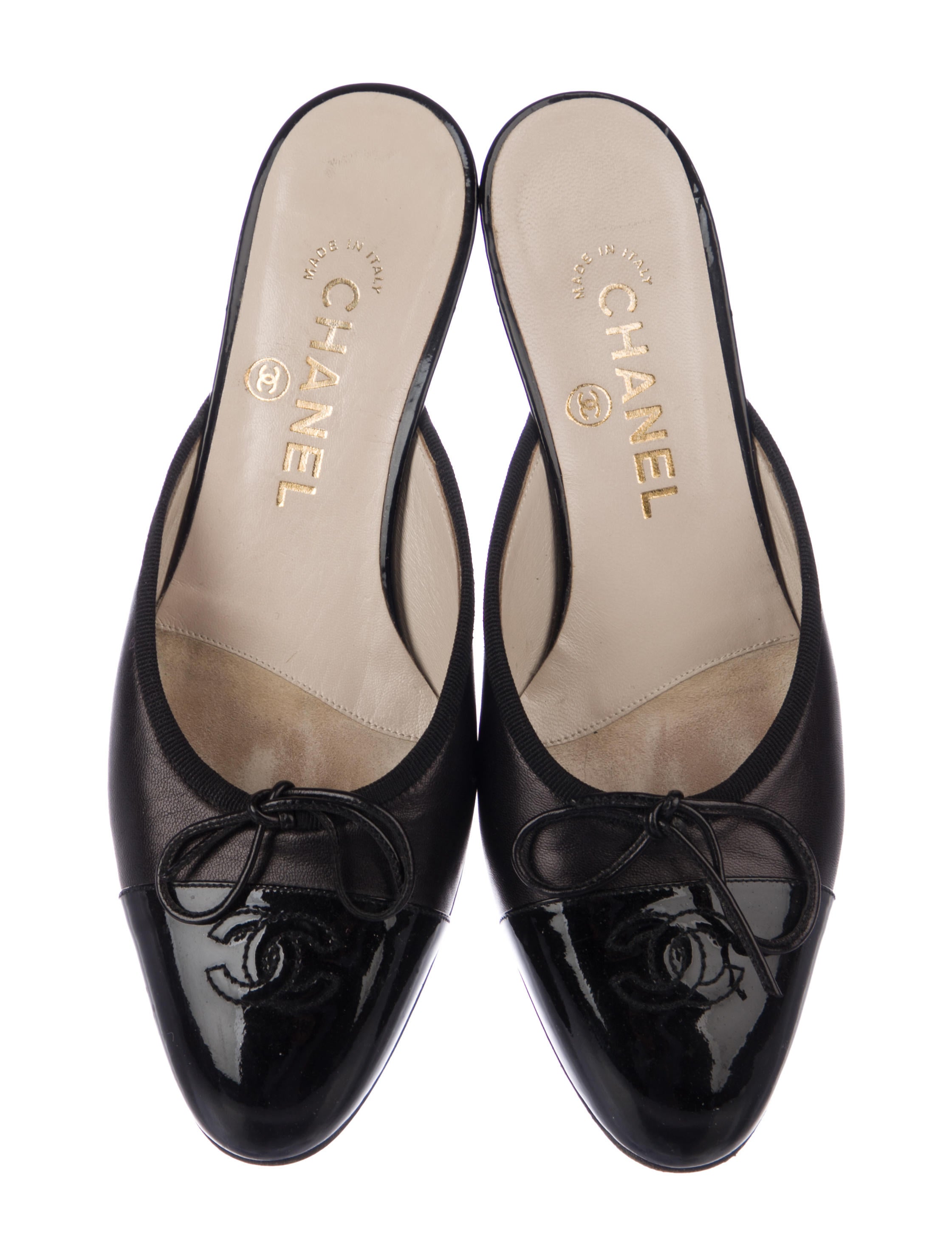 Chanel CC Leather Mules Shoes CHA372128 The RealReal