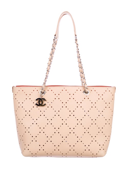 Chanel 2017 CC Shop Tote silver