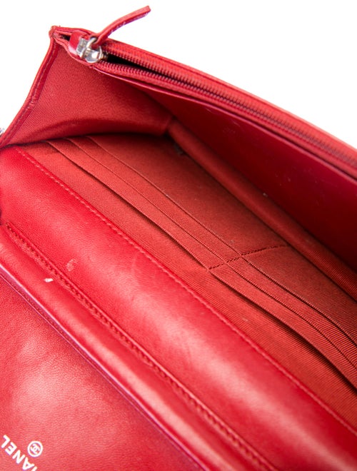 Chanel Quilted Wallet On Chain