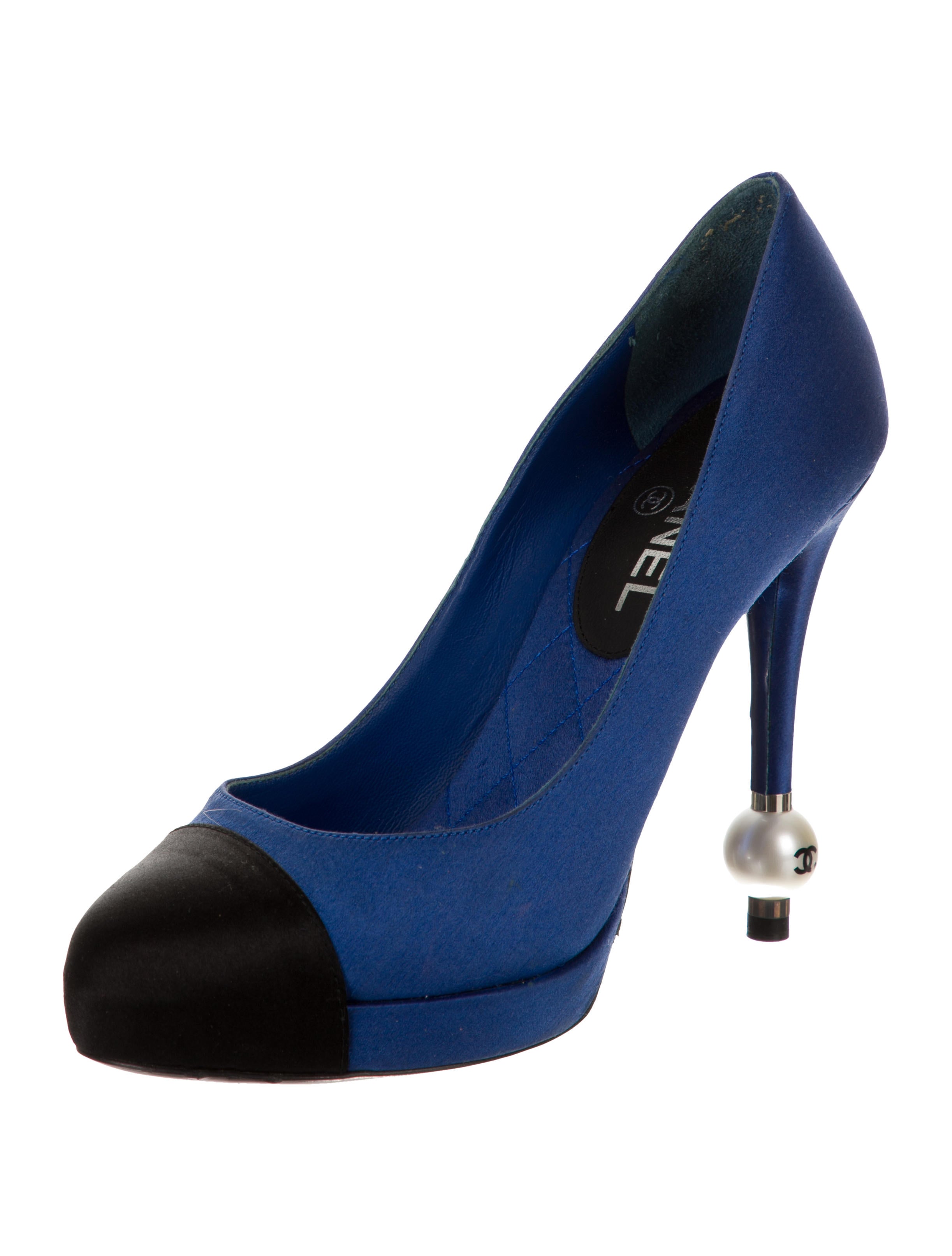 Chanel Pearl Platform Pumps