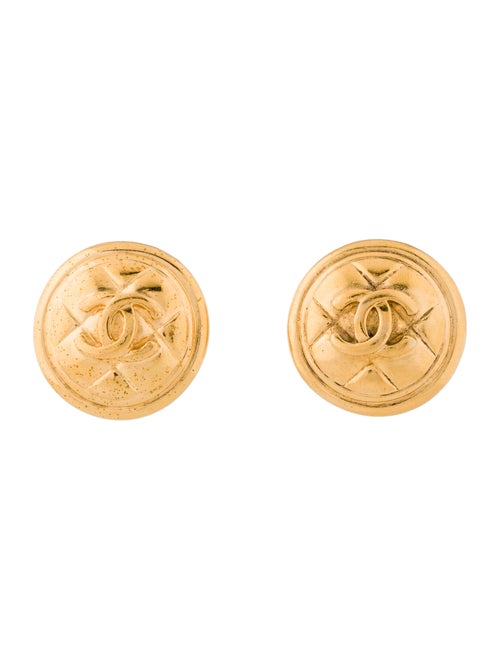 Chanel Vintage Quilted CC Clip-On Earrings Gold