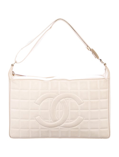 Chanel Chocolate Bar E/W Flap Bag gold