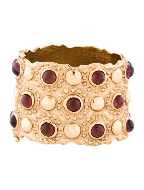 Chanel Vintage Gripoix Bangle gold