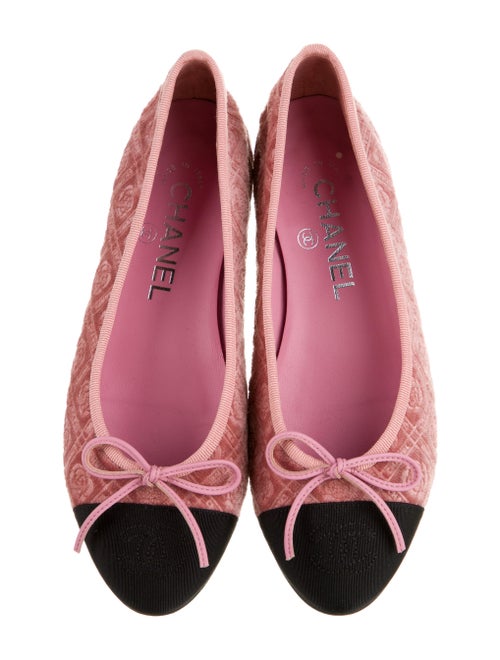 Chanel 2017 Interlocking CC Logo Ballet Flats Shoes