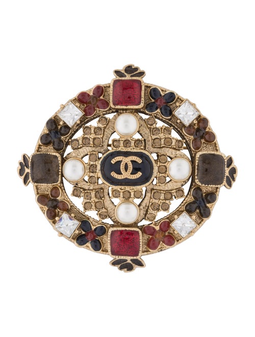 Chanel Faux Pearl, Strass & Gripoix CC Brooch Gold