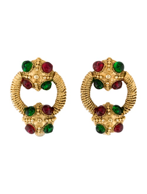 Chanel Vintage Gripoix Clip-On Earrings Gold