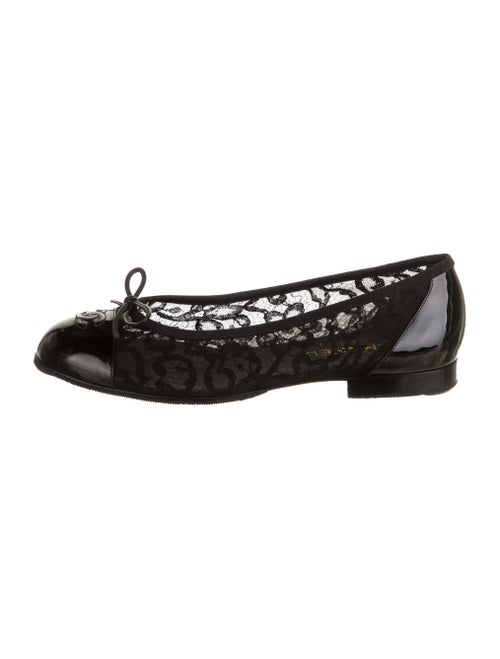 Chanel Interlocking CC Logo Ballet Flats Black