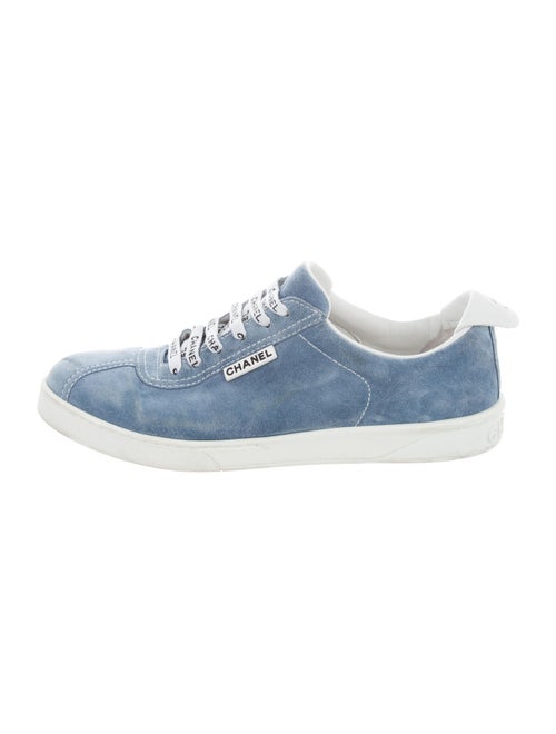 Chanel Logo Suede Sneakers Sneakers Blue