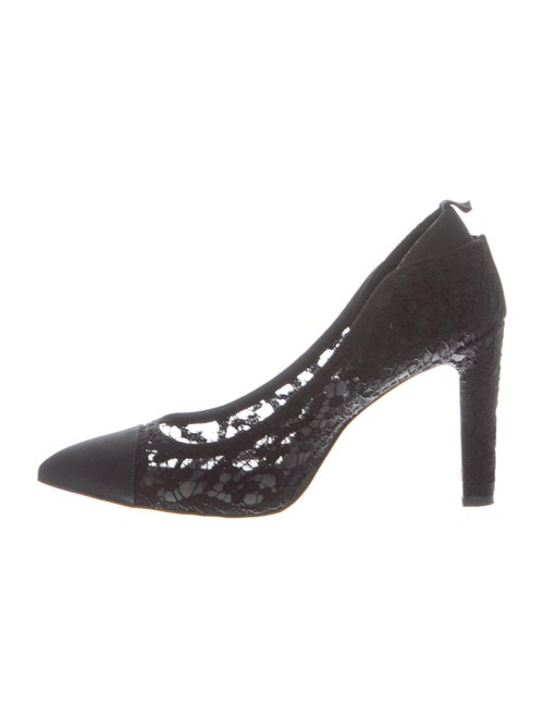 Chanel Lace Pattern Pumps Black