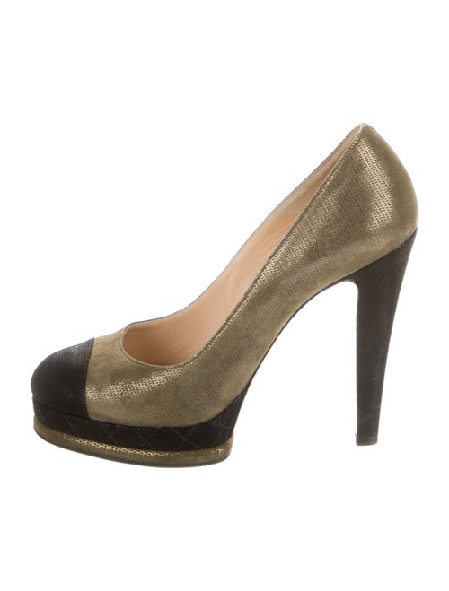 Chanel Metallic Suede Suede Pumps Metallic