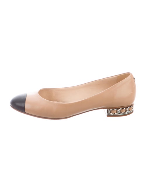 Chanel Chain-Link Accent Leather Flats