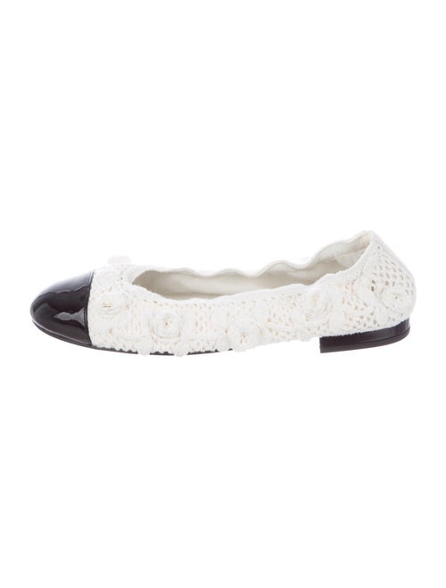 Chanel Camellia Accent Ballet Flats White