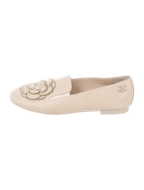 Chanel Interlocking CC Logo Leather Loafers