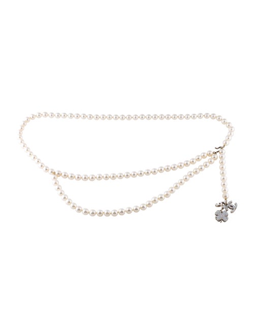 Chanel Pearl CC Belt gold