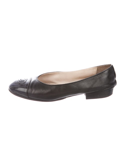 Chanel Vintage Interlocking CC Logo Ballet Flats B