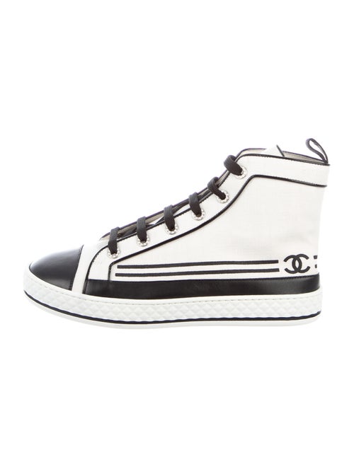 Chanel 2019 Interlocking CC Logo Sneakers