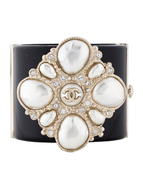 Chanel CC Pearl & Crystal Resin Bangle Gold