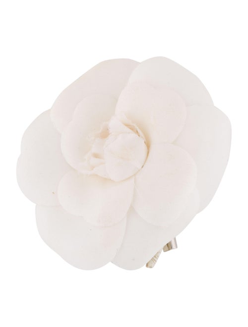 Chanel Camélia Brooch Gold