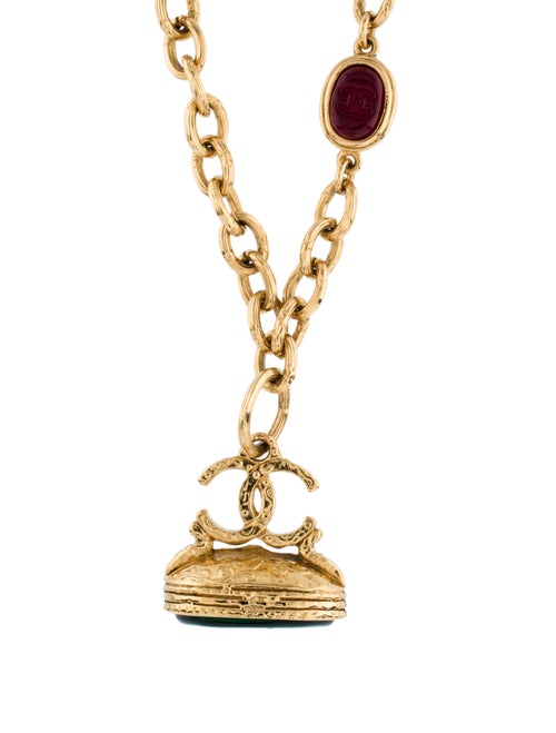 Chanel Vintage Gripoix CC Station Necklace Gold