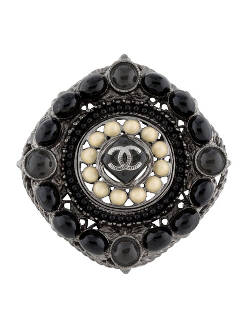 Chanel Resin Quatrefoil CC Brooch