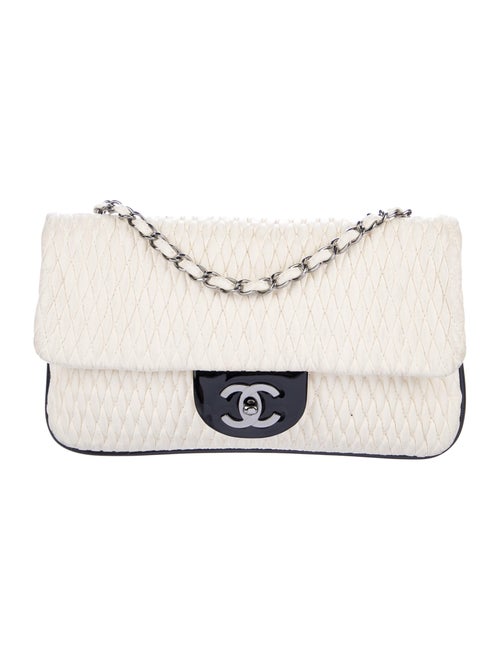 Chanel Matelassé Flap Bag black