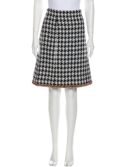 Chanel 2017 Knee-Length Skirt Black