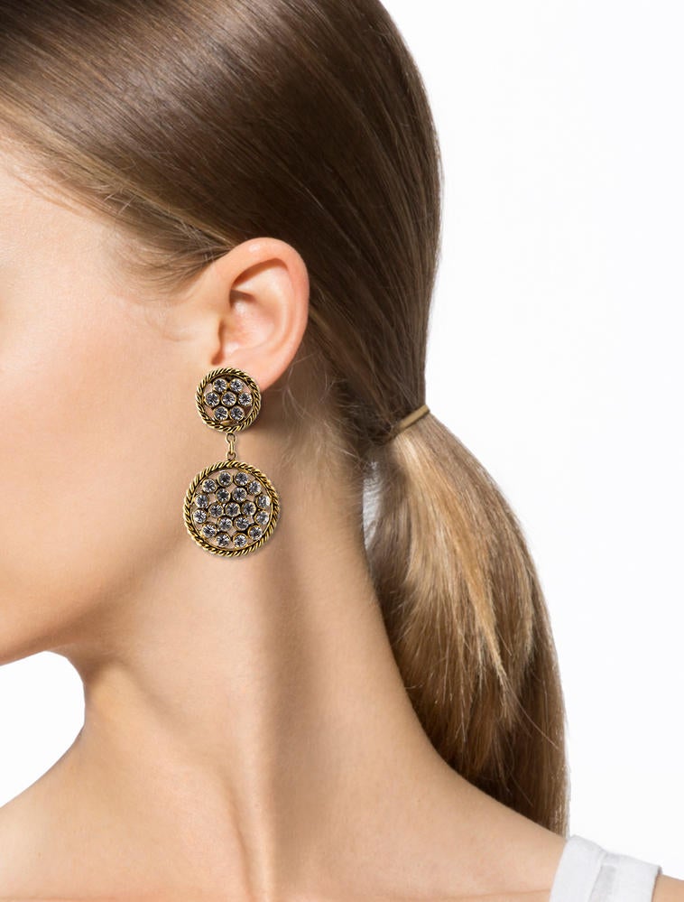 Chanel Crystal Chandelier Earrings Cha57452 The Realreal Crystal Chandelier Earrings