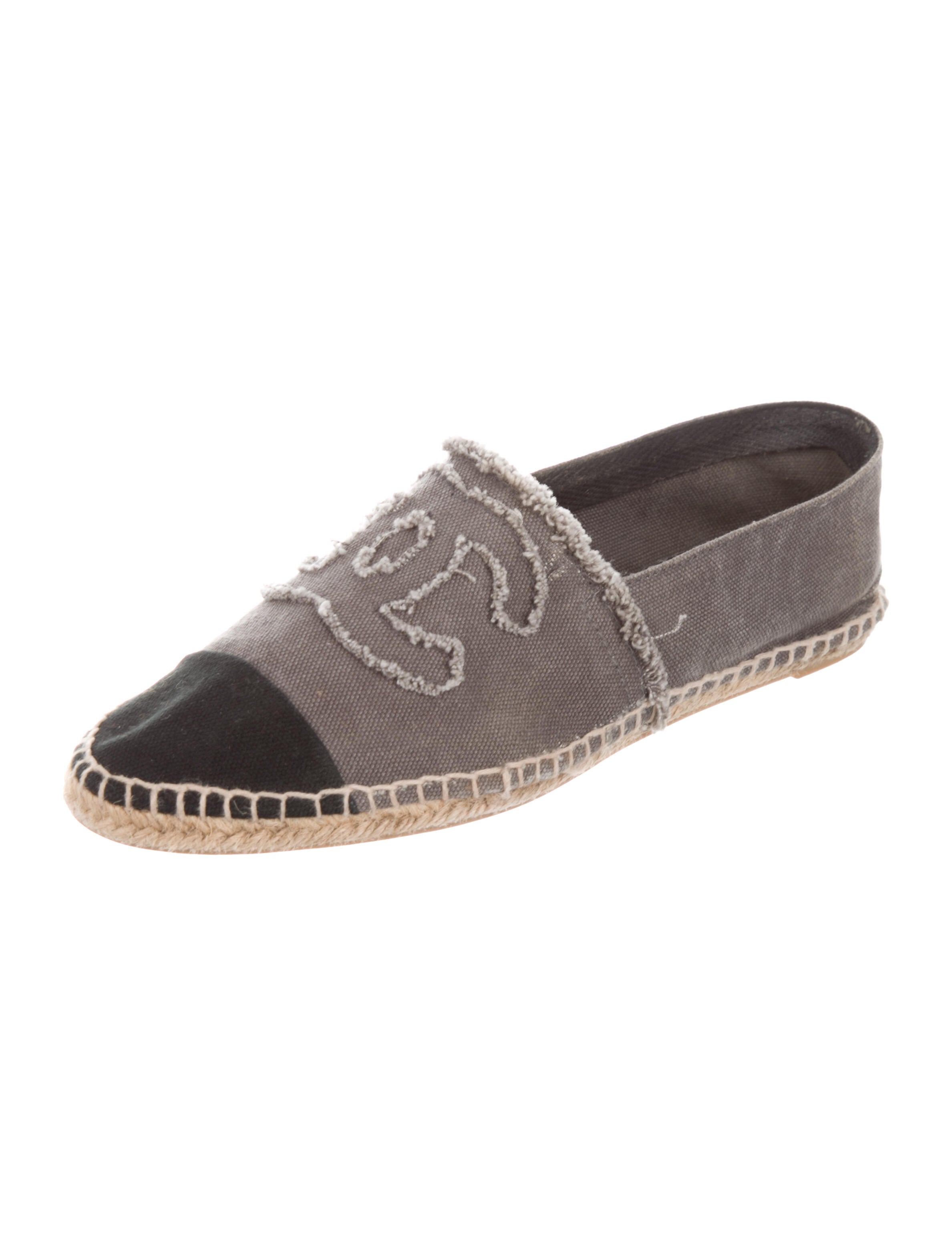 Chanel Interlocking CC Logo Raw-Edge Trim Espadrilles