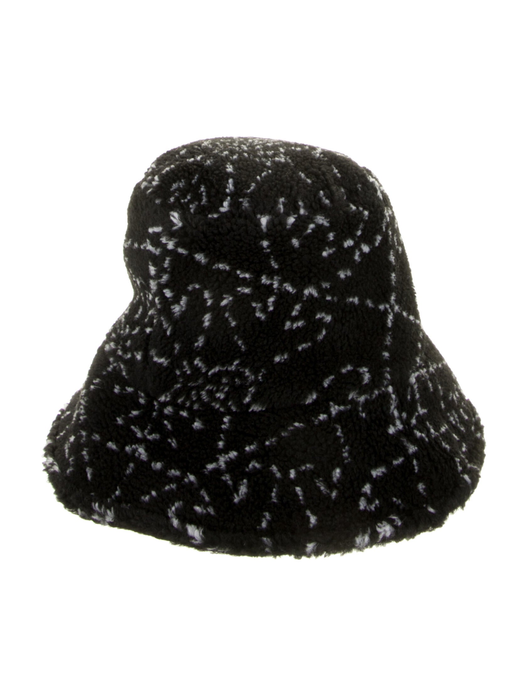 chanel fur bucket hat