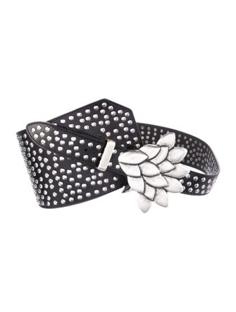 Chanel 18K Diamond Camélia Ajouré Earclips