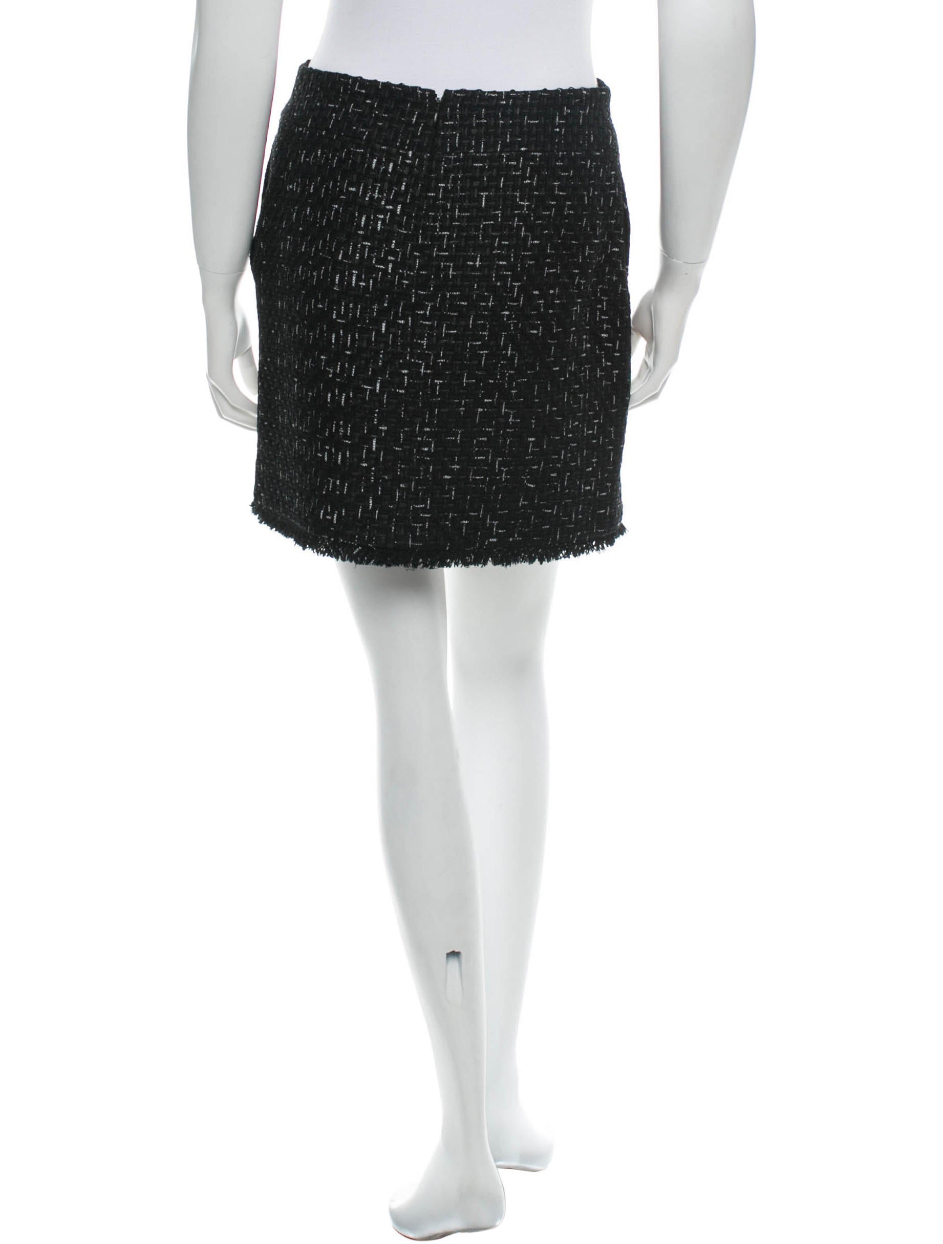 Chanel Skirt Clothing CHA68108 The RealReal