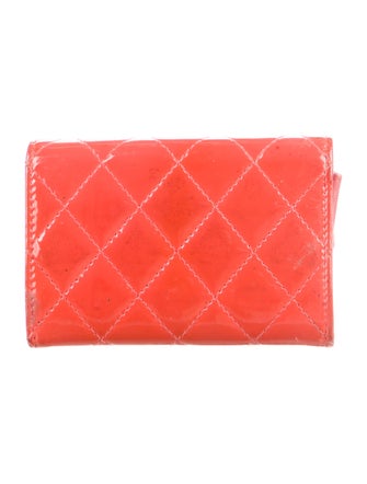 Chanel Interlocking CC Logo Patent Leather Wallet