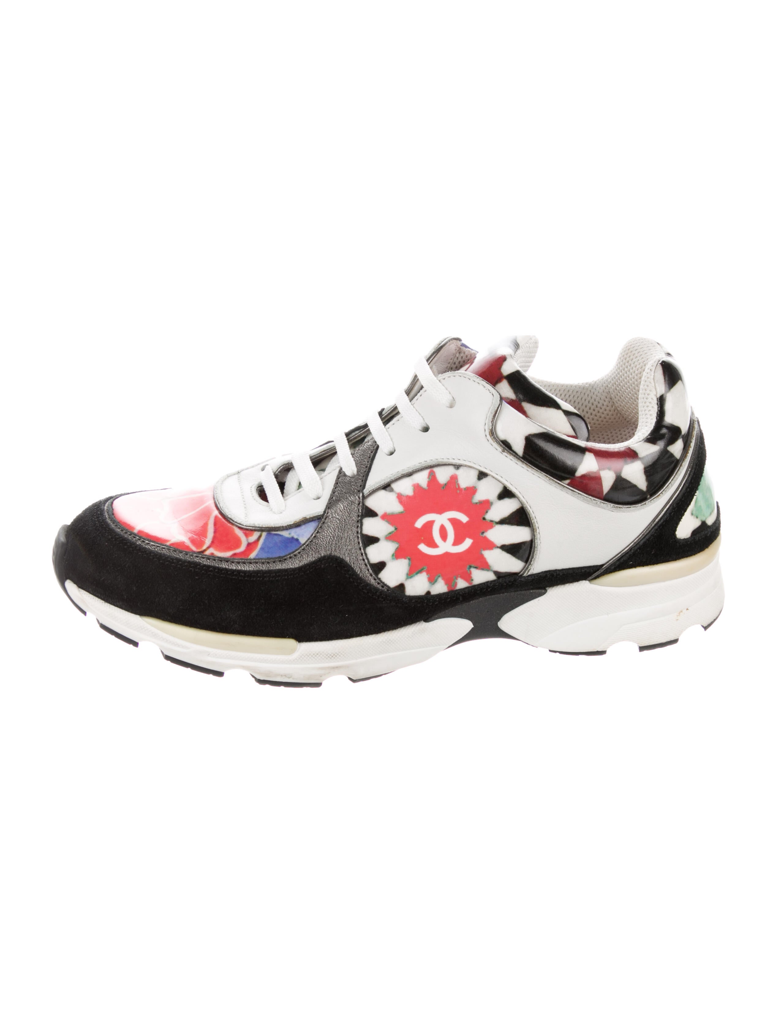 chanel interlocking cc sneakers