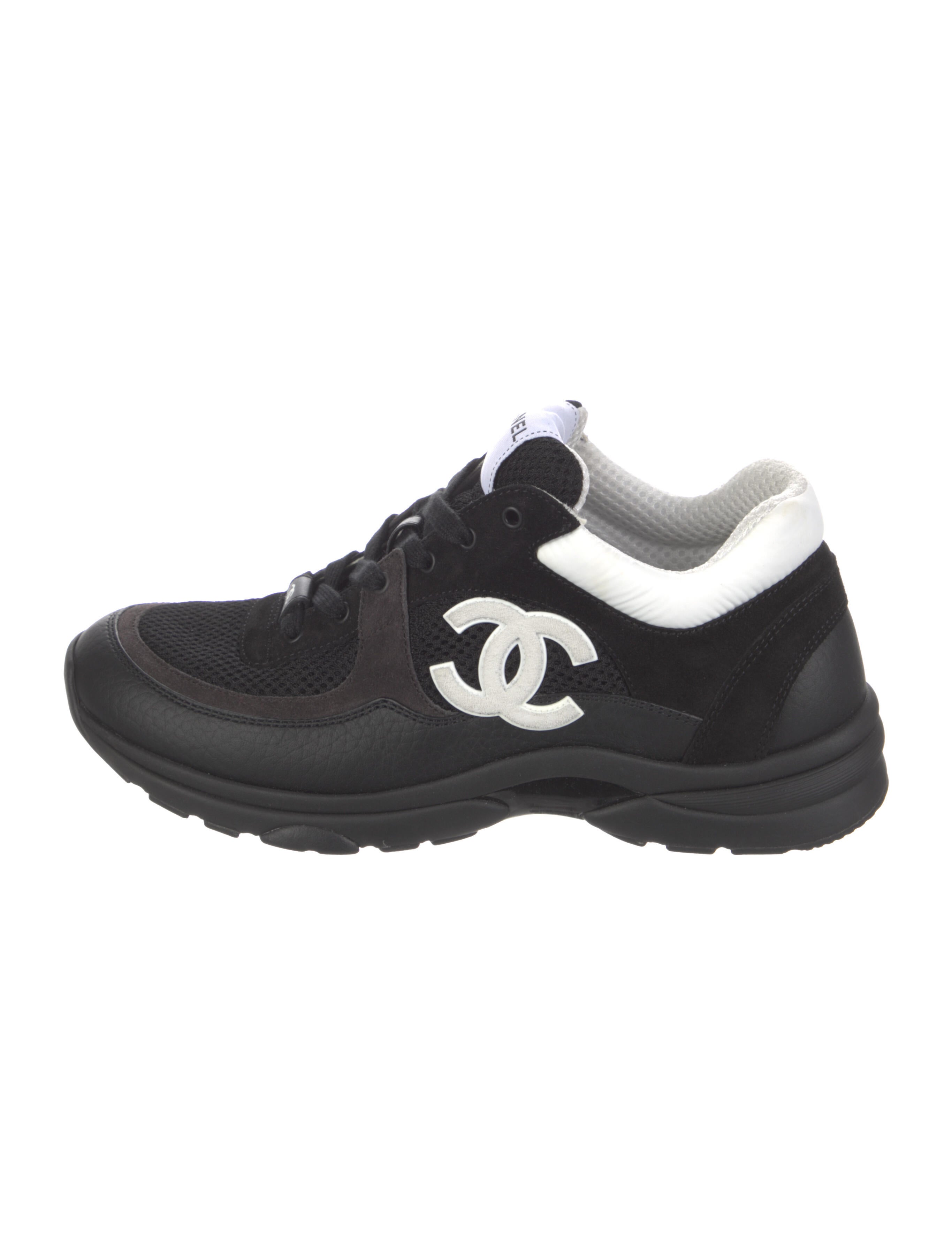 chanel sneakers second hand