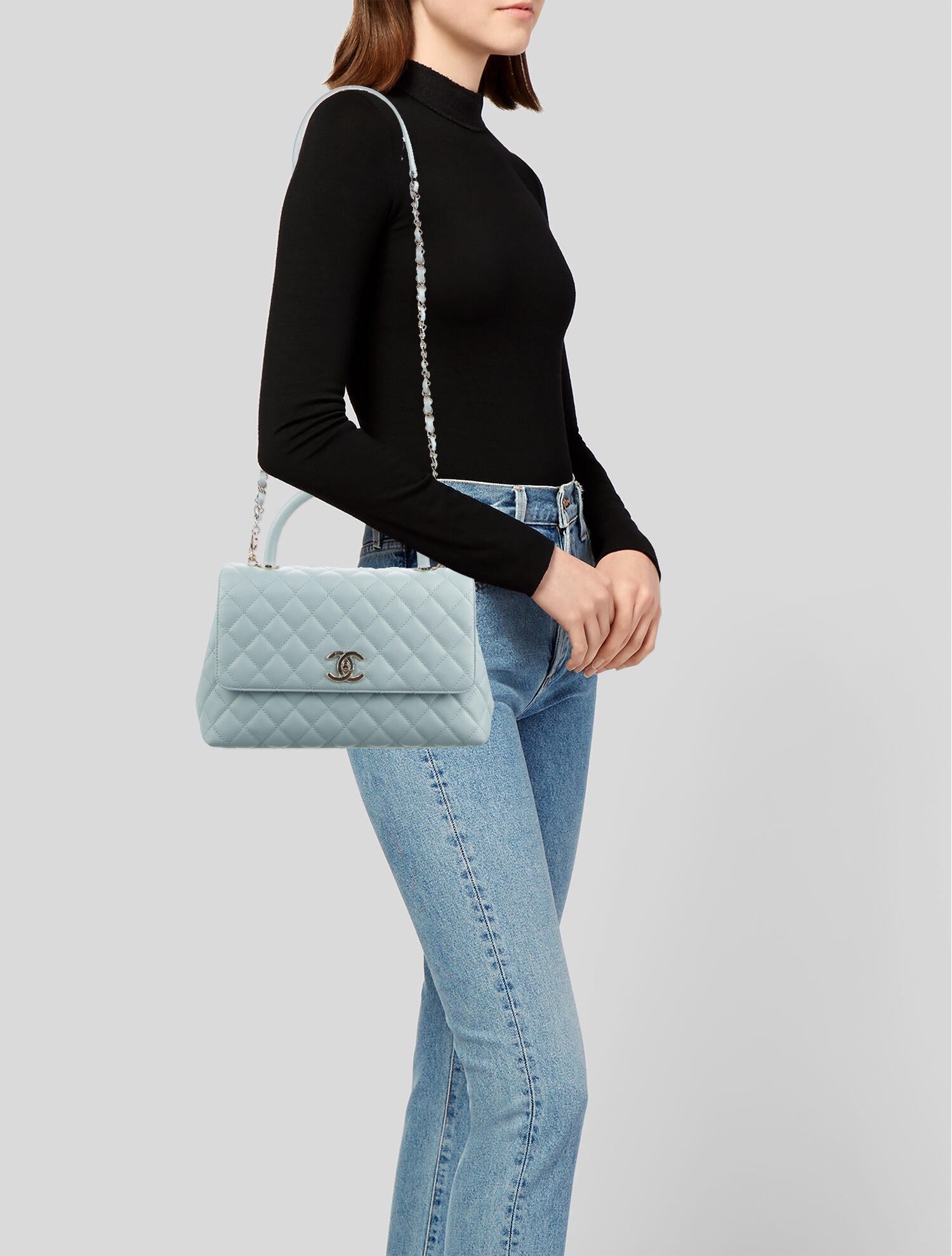 Chanel 2022 Medium Coco Handle Bag