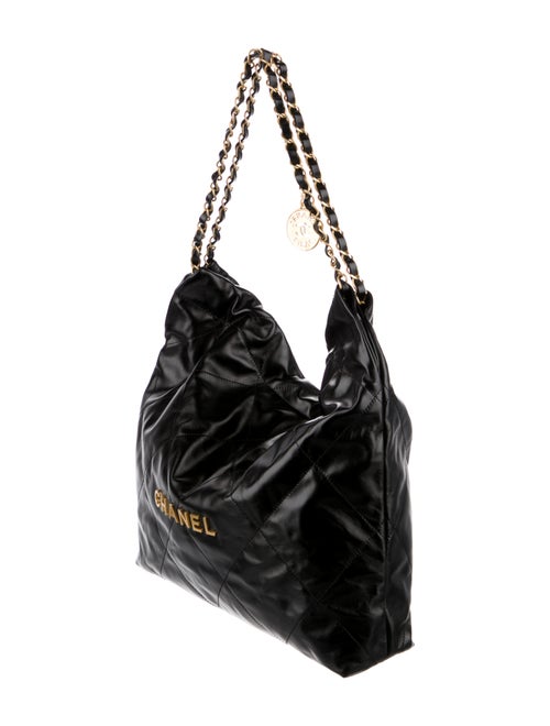 Chanel 2022 Small 22 Hobo