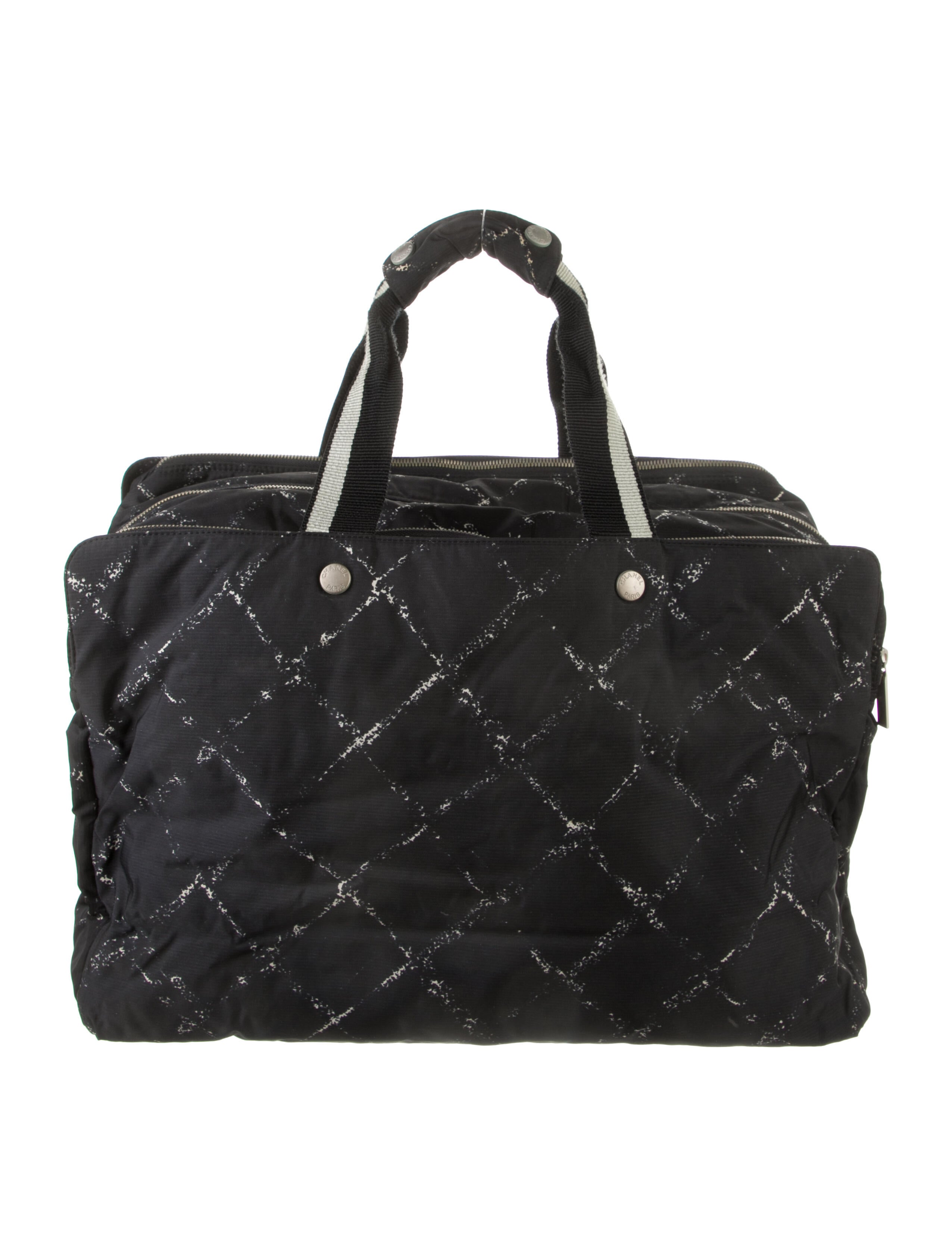 Chanel CC Duffle Bag Black Luggage and Travel, Handbags CHA193729