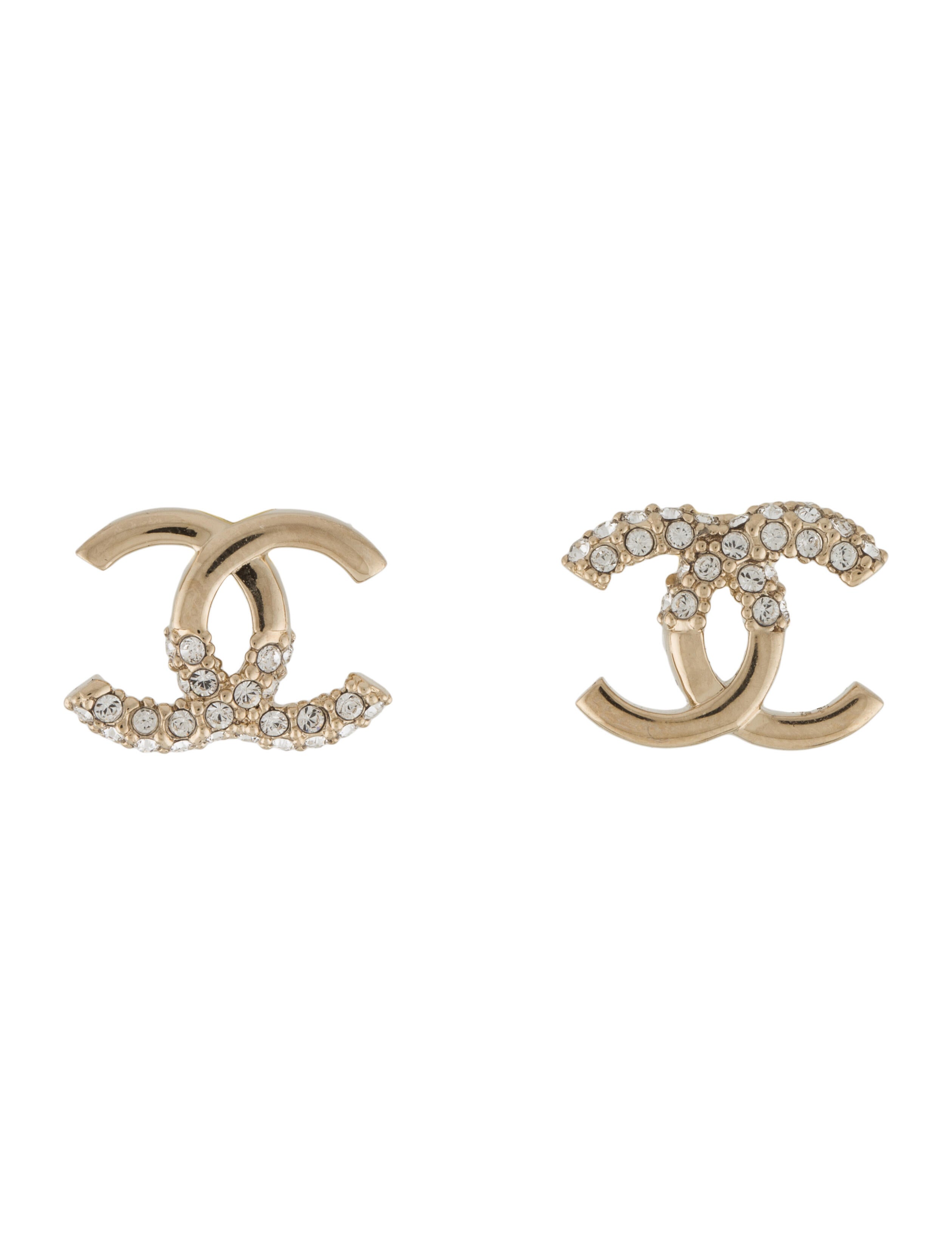 Chanel 2022 Strass CC Stud Earrings - Gold-Plated Stud, Earrings ...