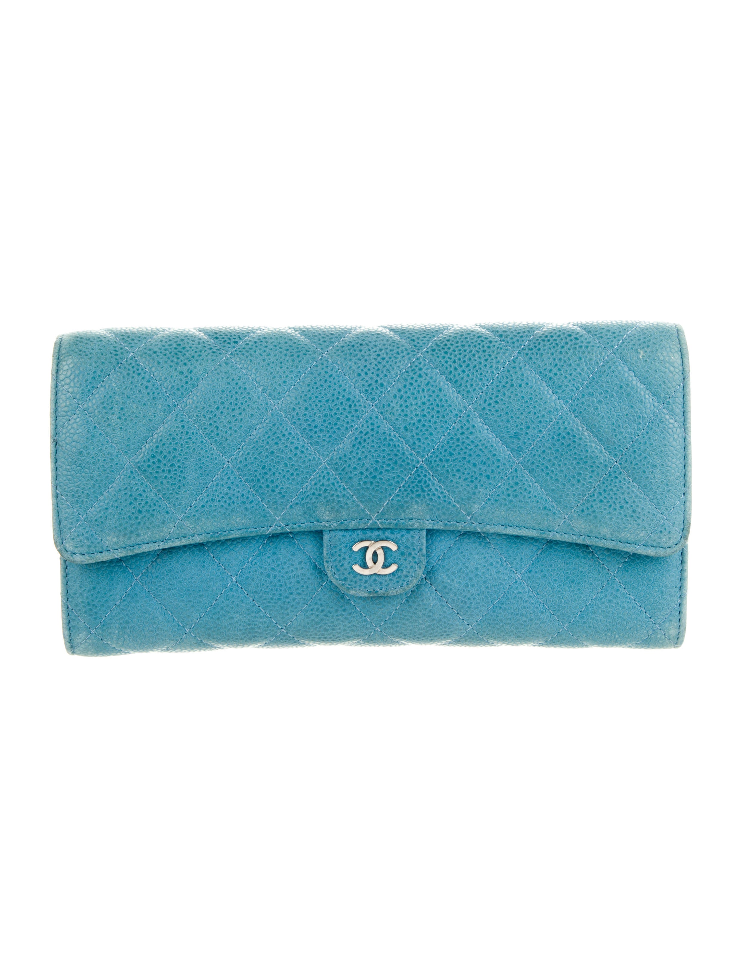 Chanel Interlocking CC Logo Trifold Wallet