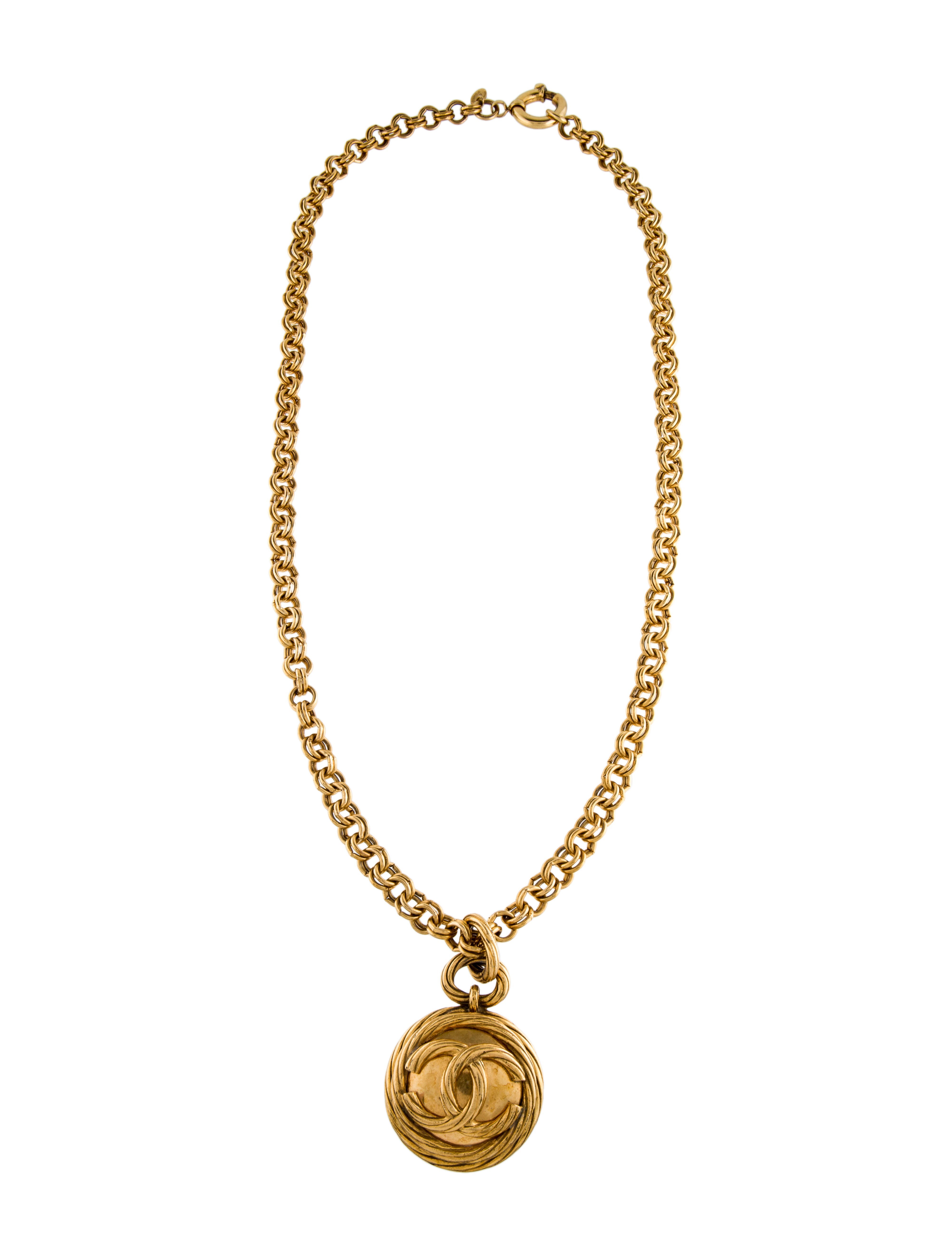 Chanel Vintage Mirror CC Pendant Necklace GoldPlated Pendant Necklace, Necklaces CHA794045