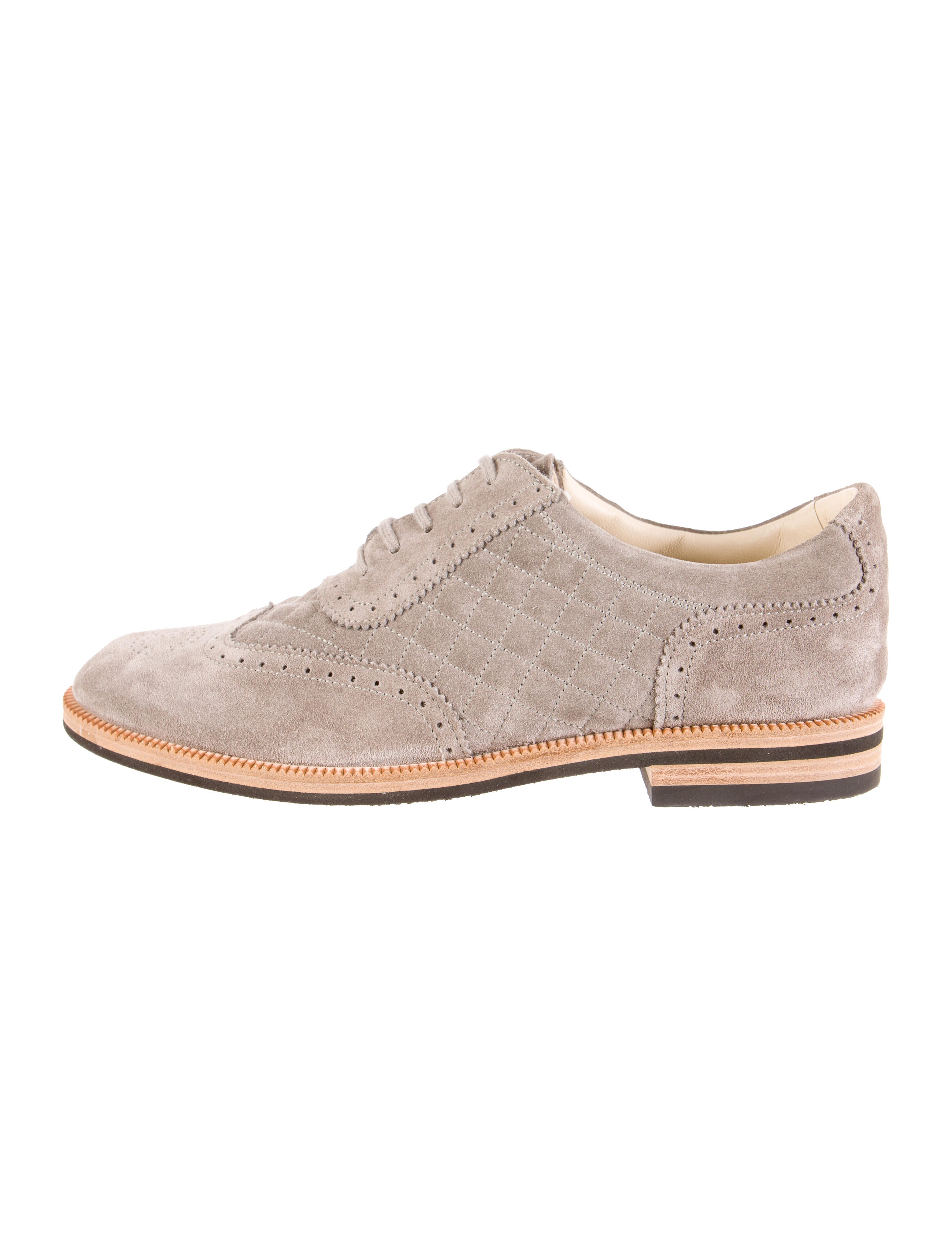 chanel oxford shoes chanel oxfords shoes cha79602 the realreal chanel oxford shoes chanel oxfords shoes cha79602 the realreal